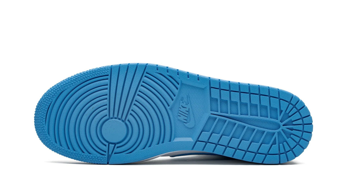 Air Jordan 1 Mid WMNS "UNC"
