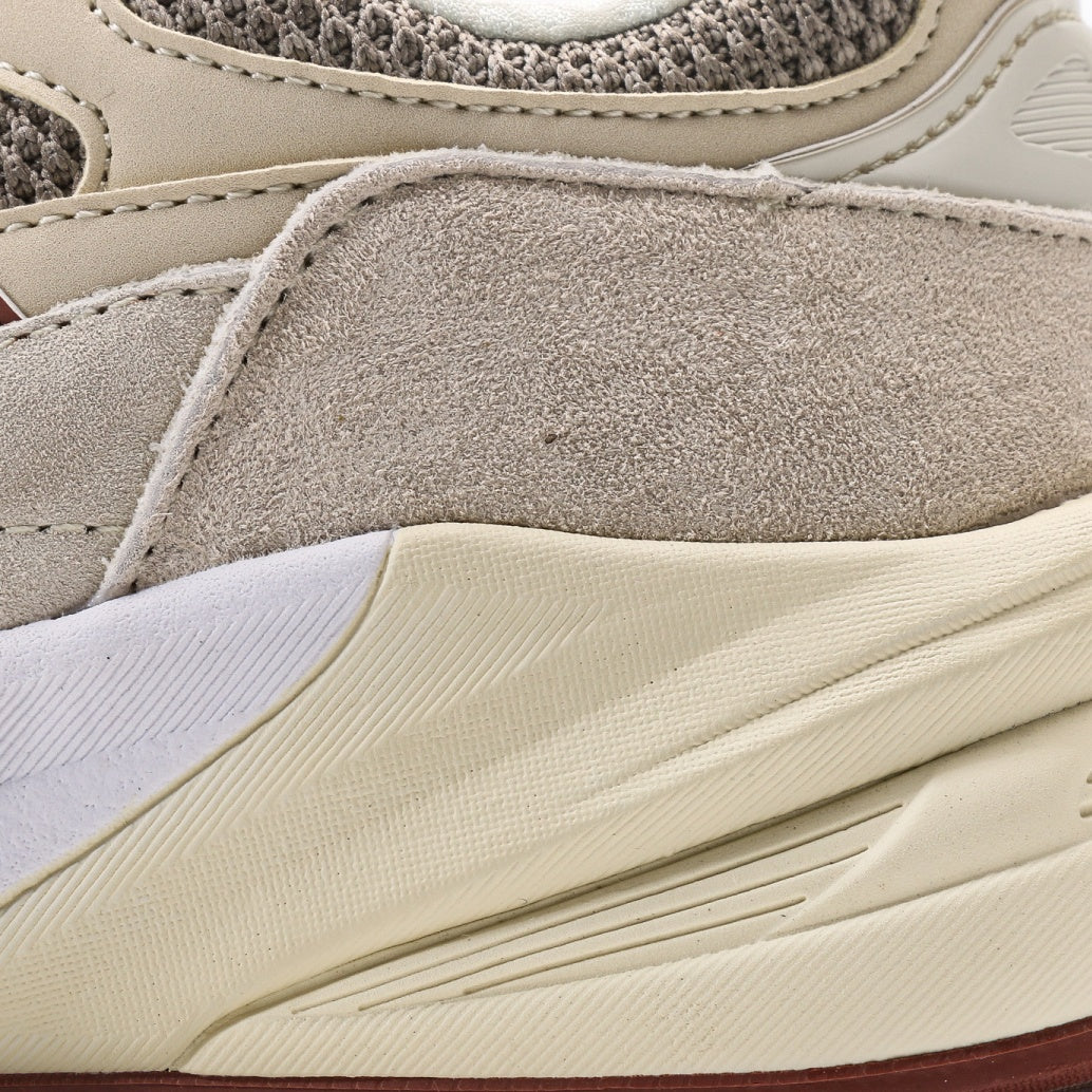 New Balance 990v6 Beige & Burgundy Sneakers