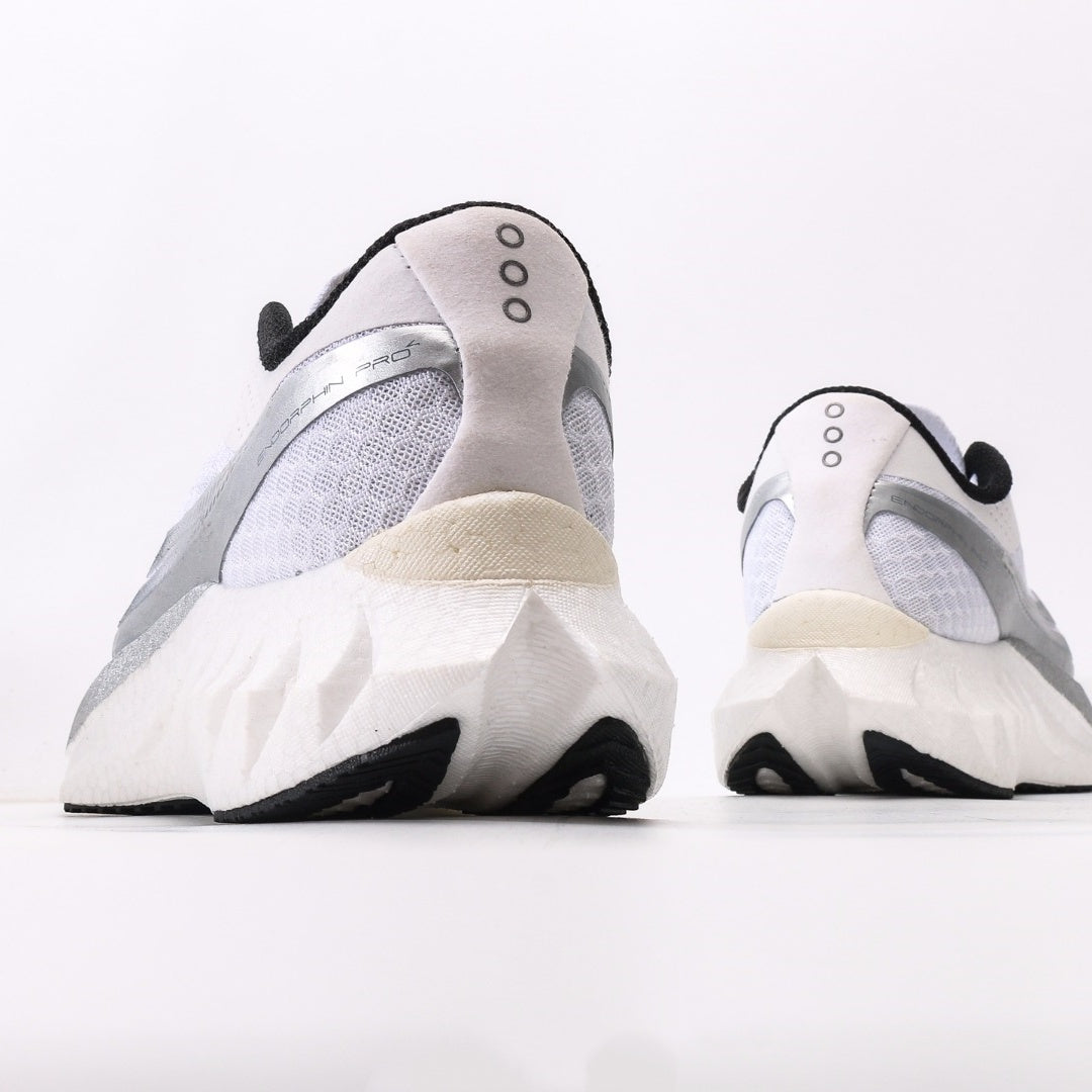 Saucony Endorphin Pro 4 White & Silver Running Shoes