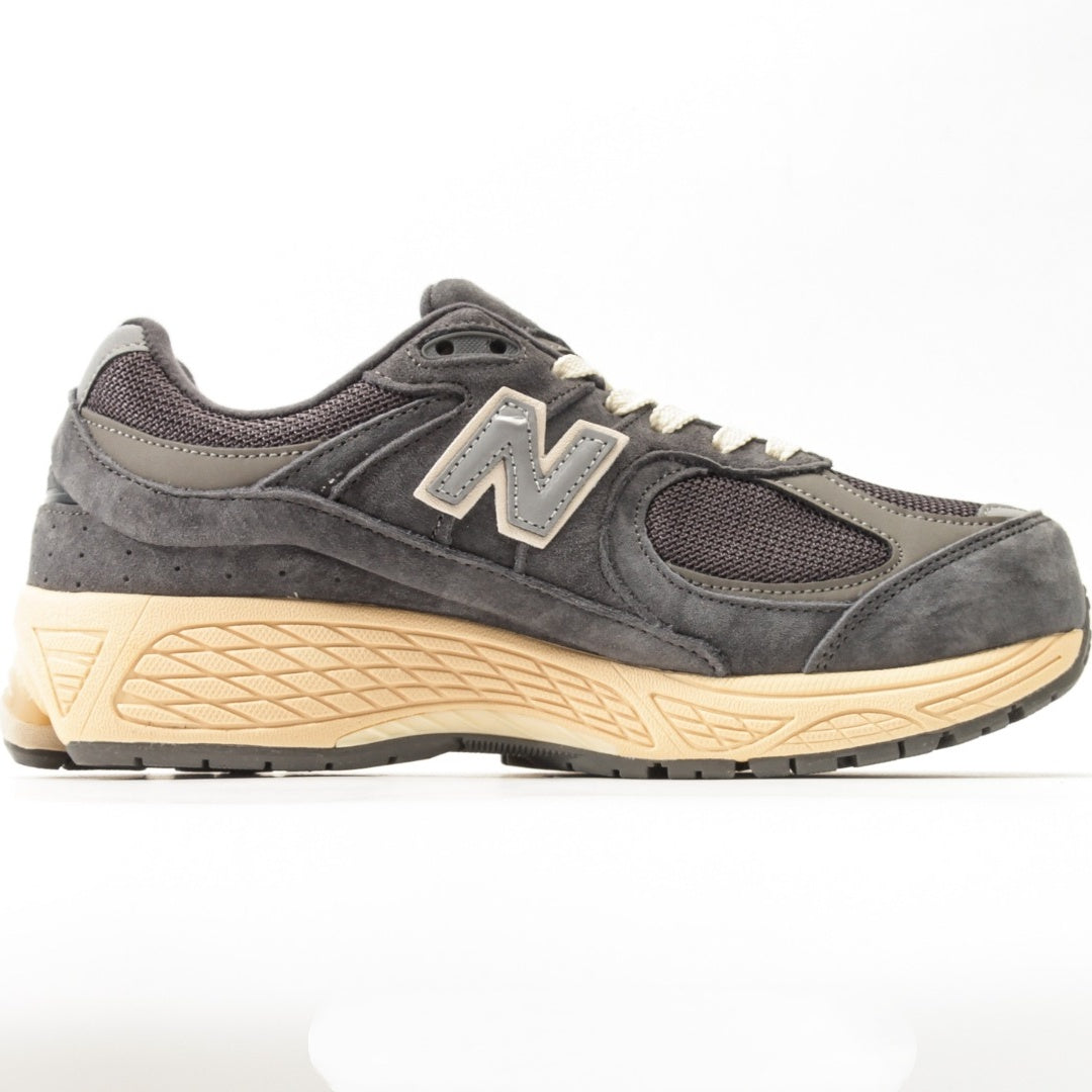 New Balance 2002R Charcoal Grey & Cream Retro Sneakers