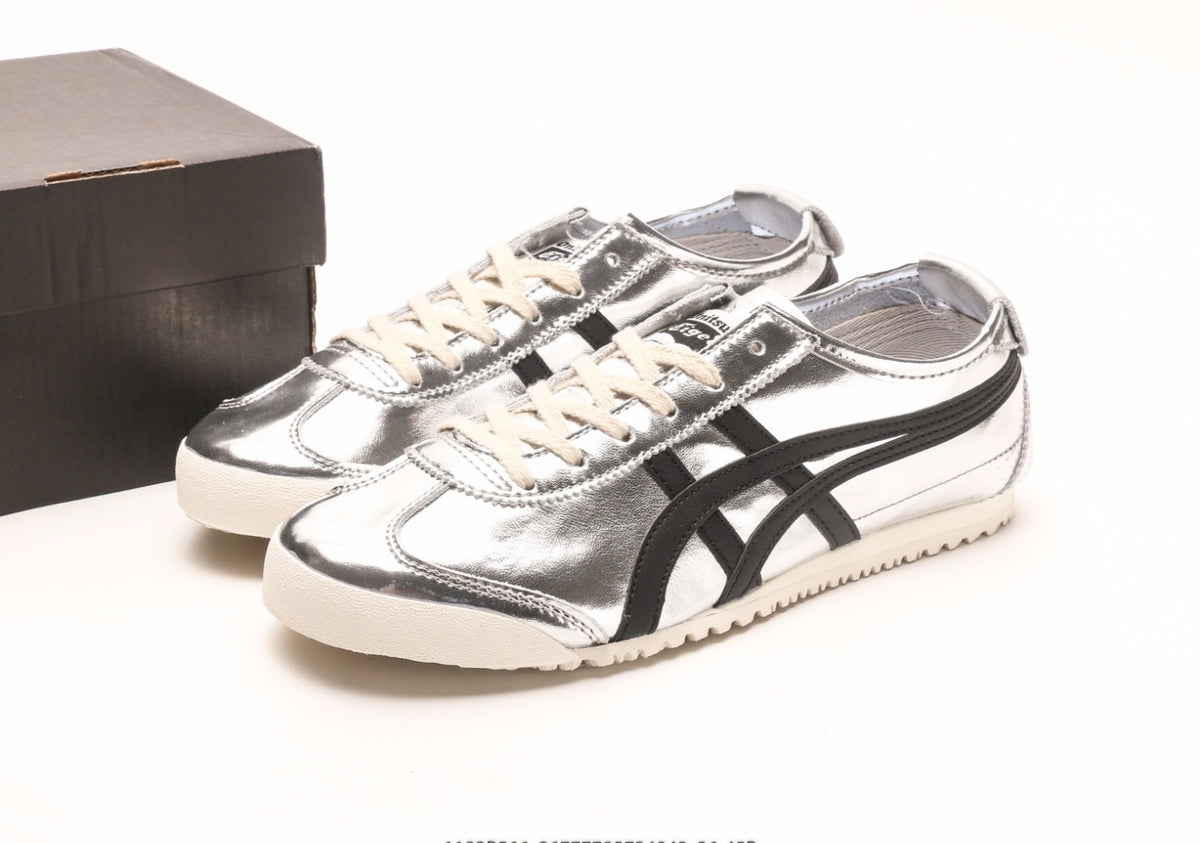Onitsuka Tiger Moage CO – Classic Retro Running Shoes by Asics