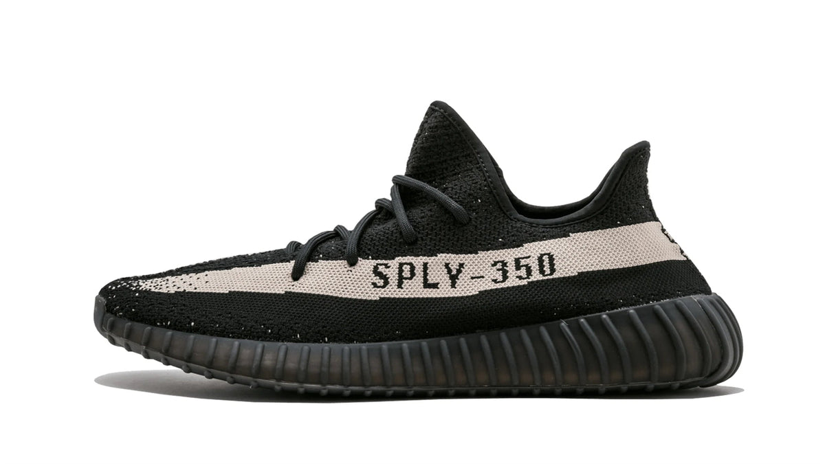 Yeezy BOOST 350 V2 "Oreo"
