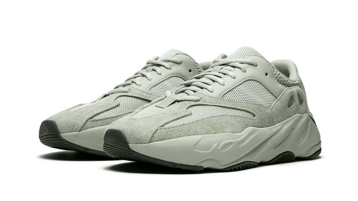Yeezy BOOST 700 "Salt"