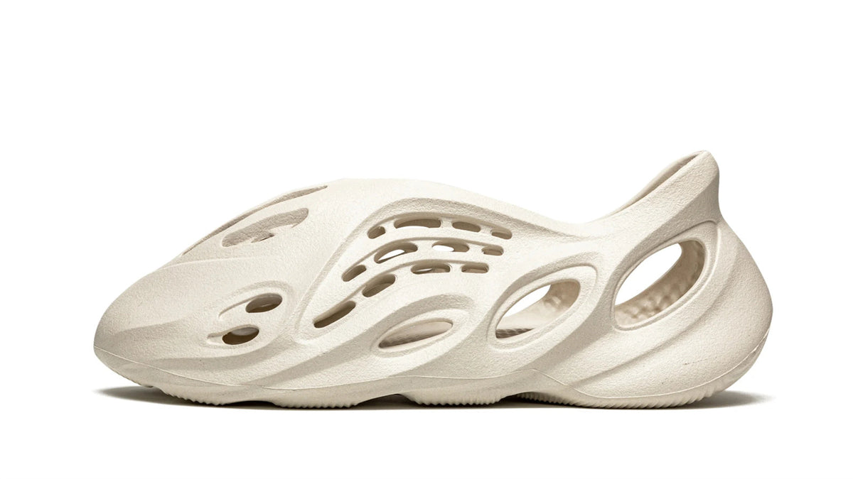 Yeezy FOAM RUNNER "Ararat"