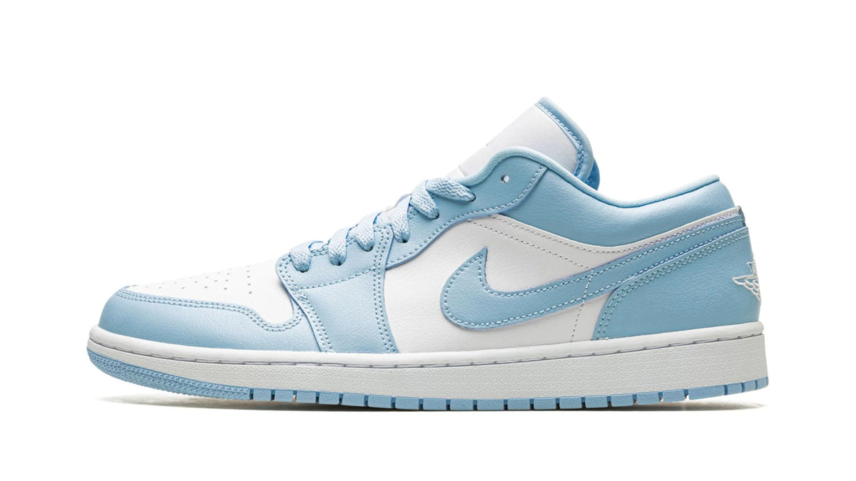Air Jordan 1 Low WMNS "Ice Blue"