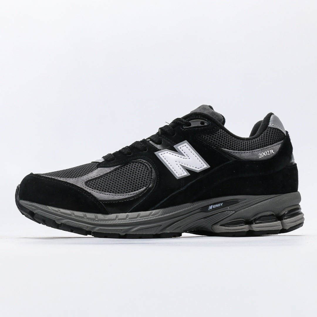 New Balance 2002R Black & Grey Retro Sneakers