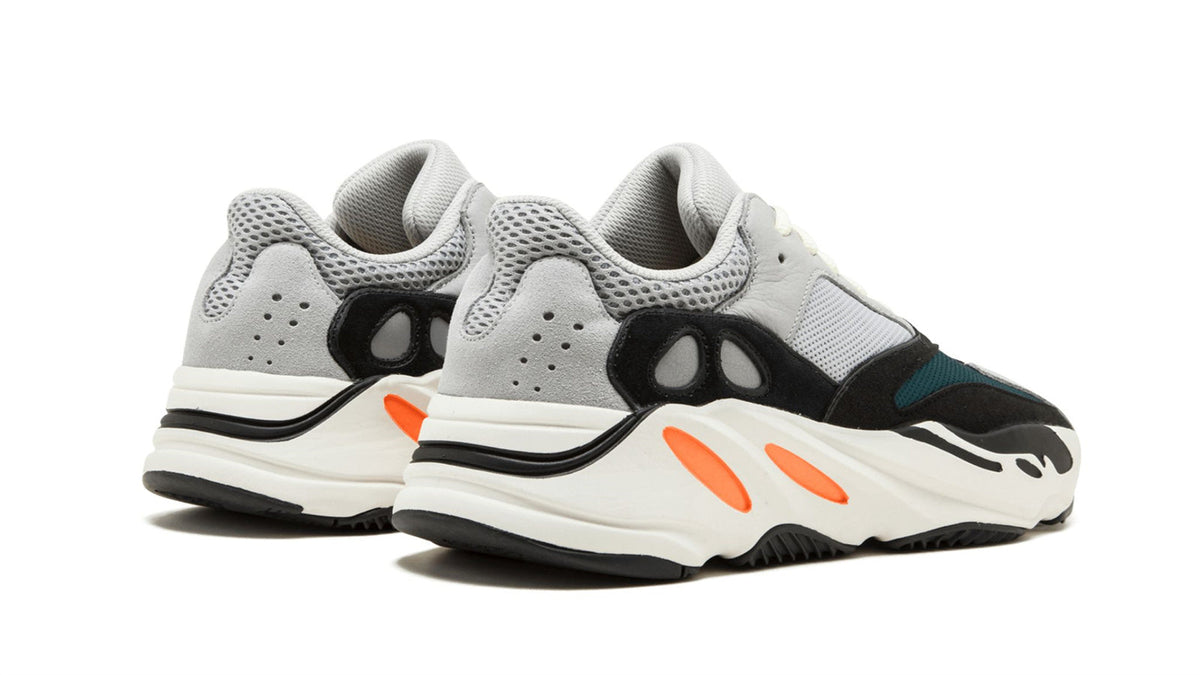 Yeezy BOOST 700 "Wave Runner"
