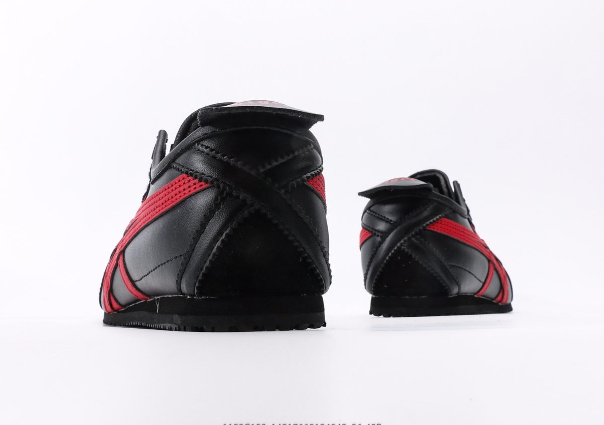 Onitsuka Tiger Moage CO – Classic Retro Running Shoes by Asics