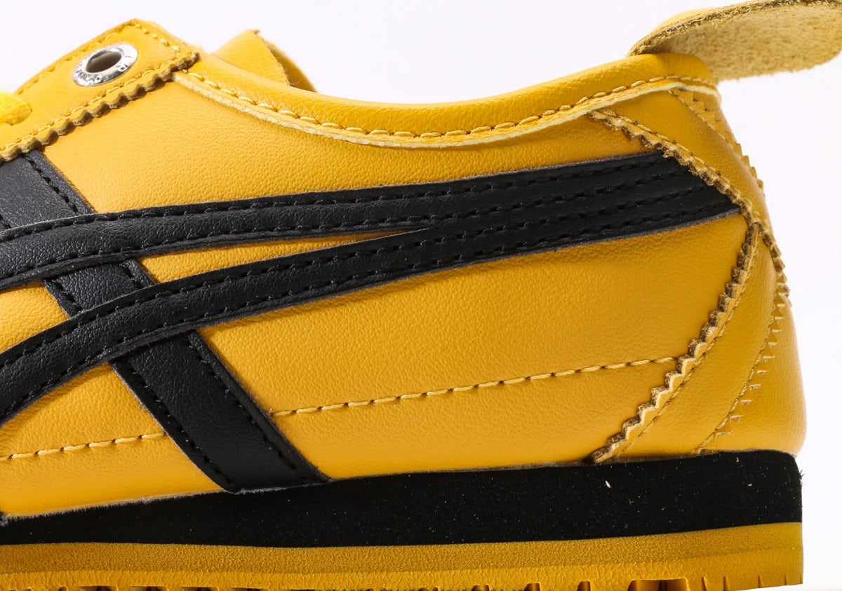 Onitsuka Tiger Moage CO – Classic Retro Running Shoes by Asics