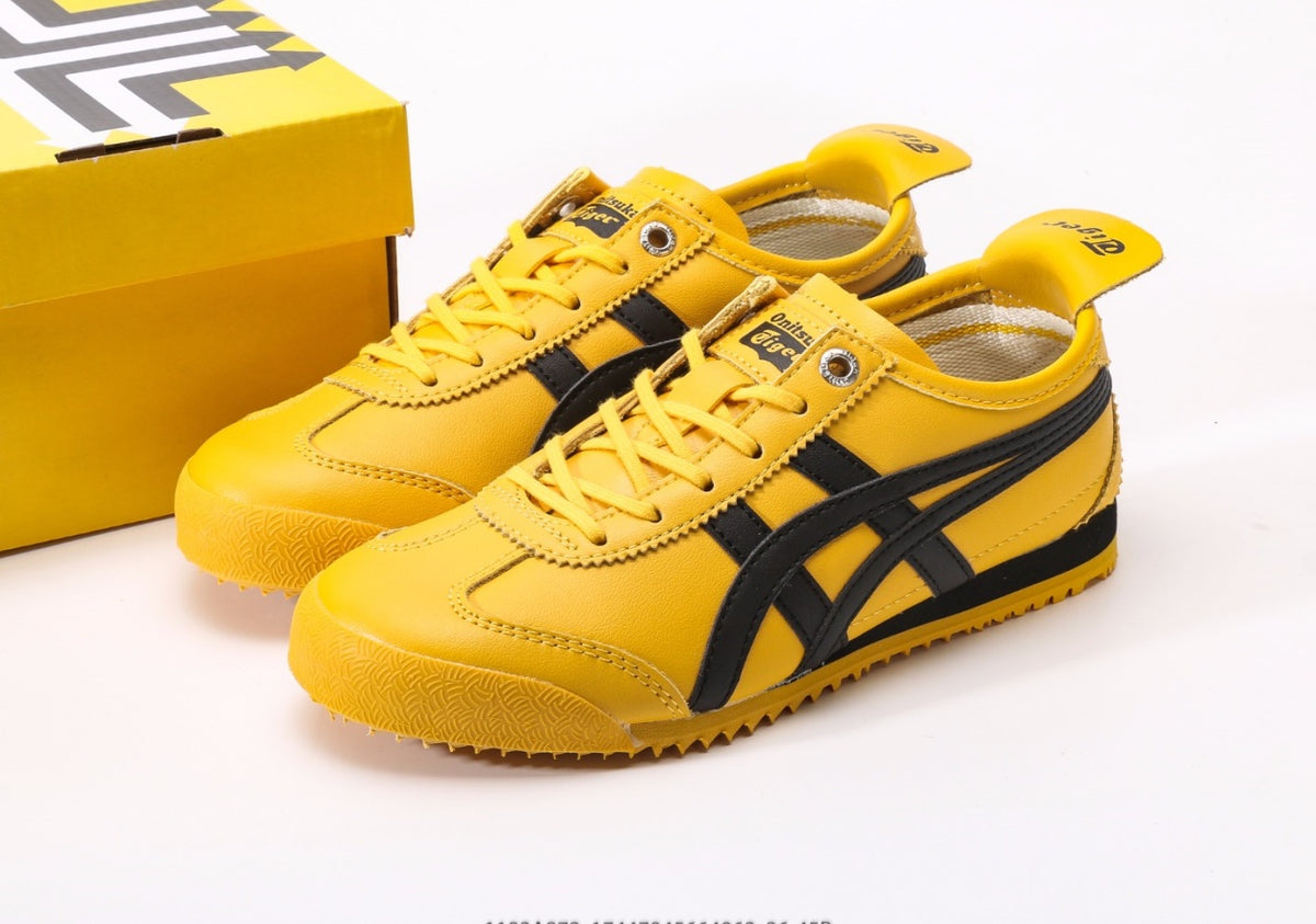 Onitsuka Tiger Moage CO – Classic Retro Running Shoes by Asics