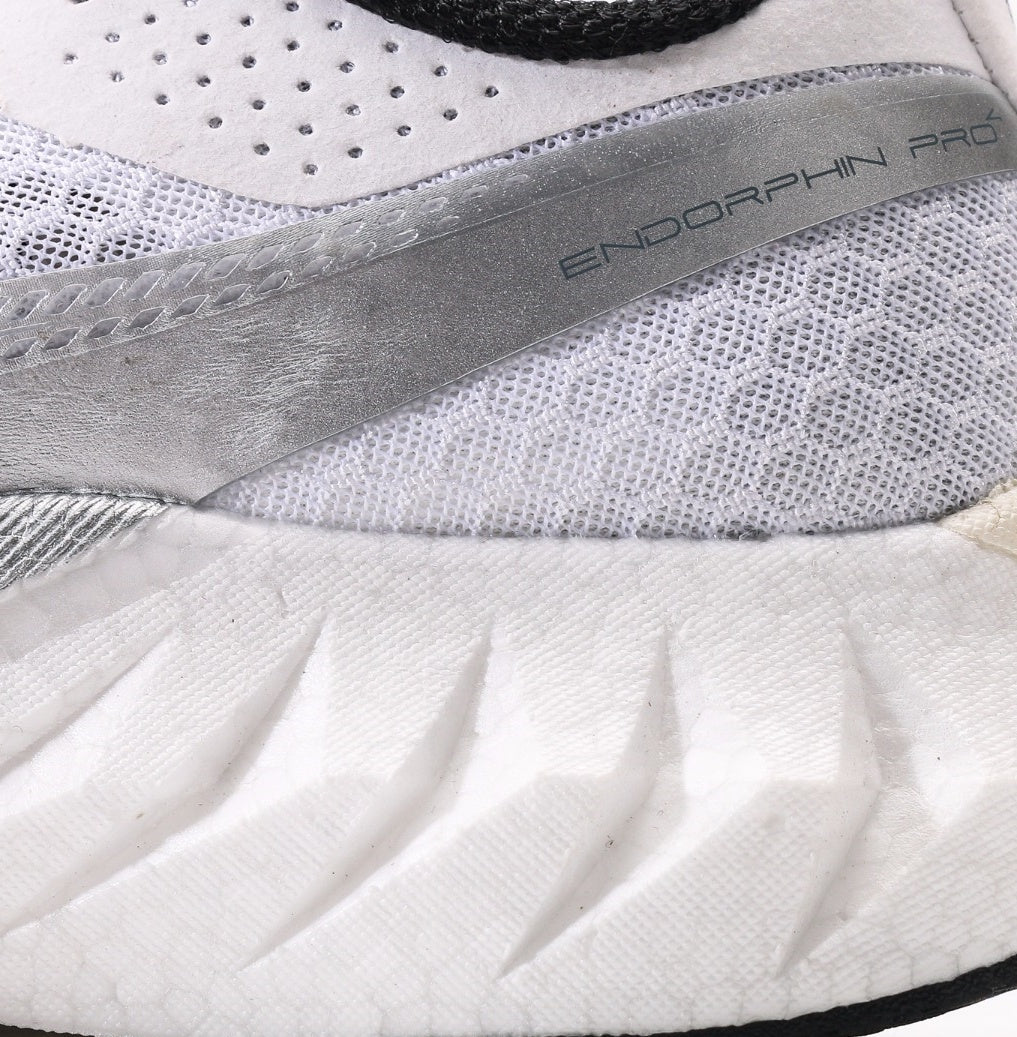 Saucony Endorphin Pro 4 White & Silver Running Shoes