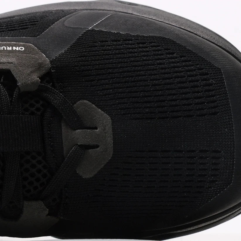 On Running Cloud 6 Shoes - Black, CloudTec Cushioning
