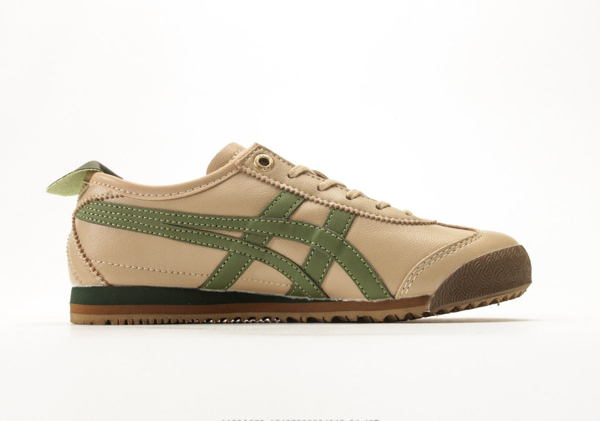 Onitsuka Tiger Moage CO – Classic Retro Running Shoes by Asics