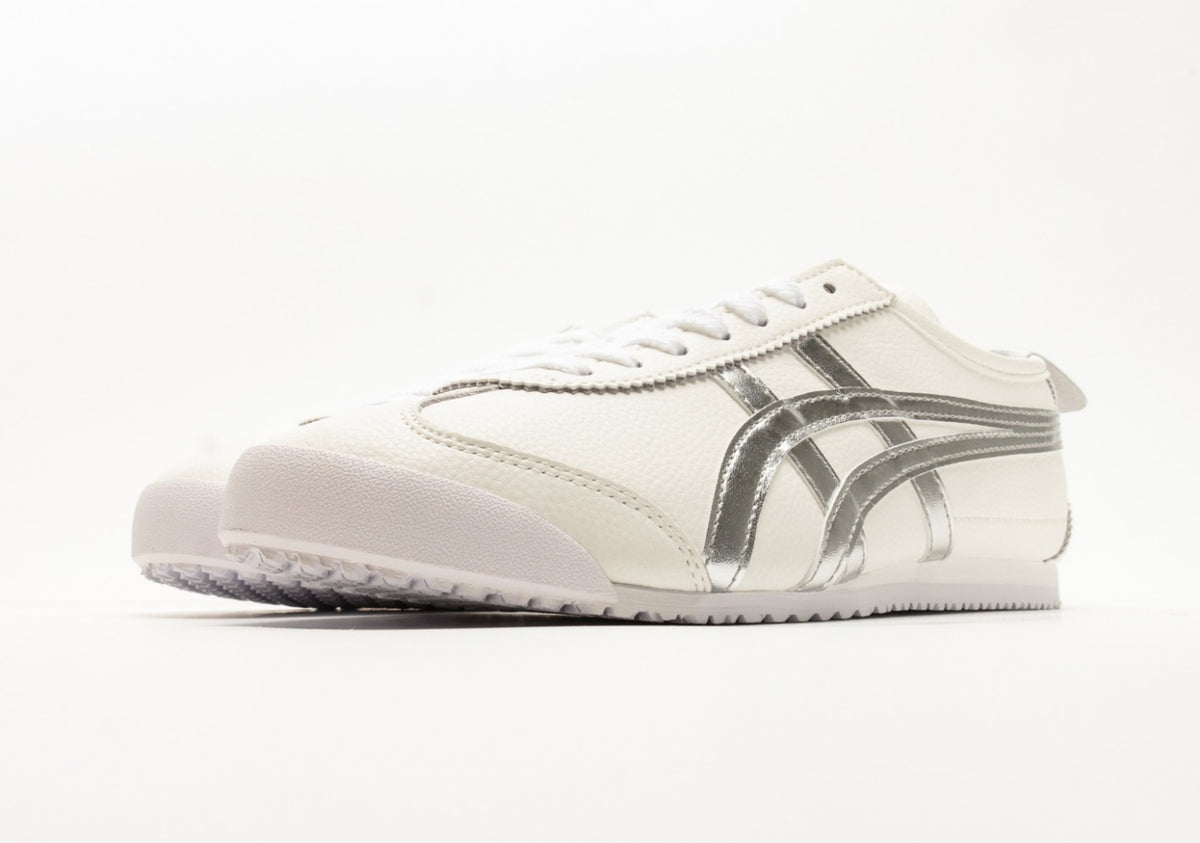 Onitsuka Tiger Moage CO – Classic Retro Running Shoes by Asics