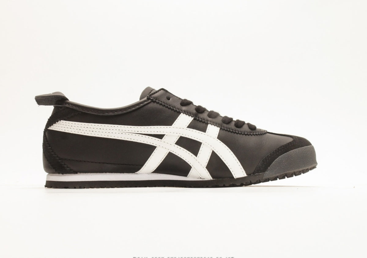 Onitsuka Tiger Moage CO – Classic Retro Running Shoes by Asics