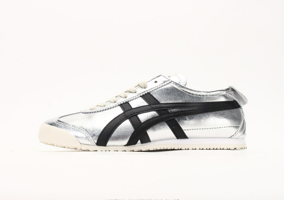 Onitsuka Tiger Moage CO – Classic Retro Running Shoes by Asics