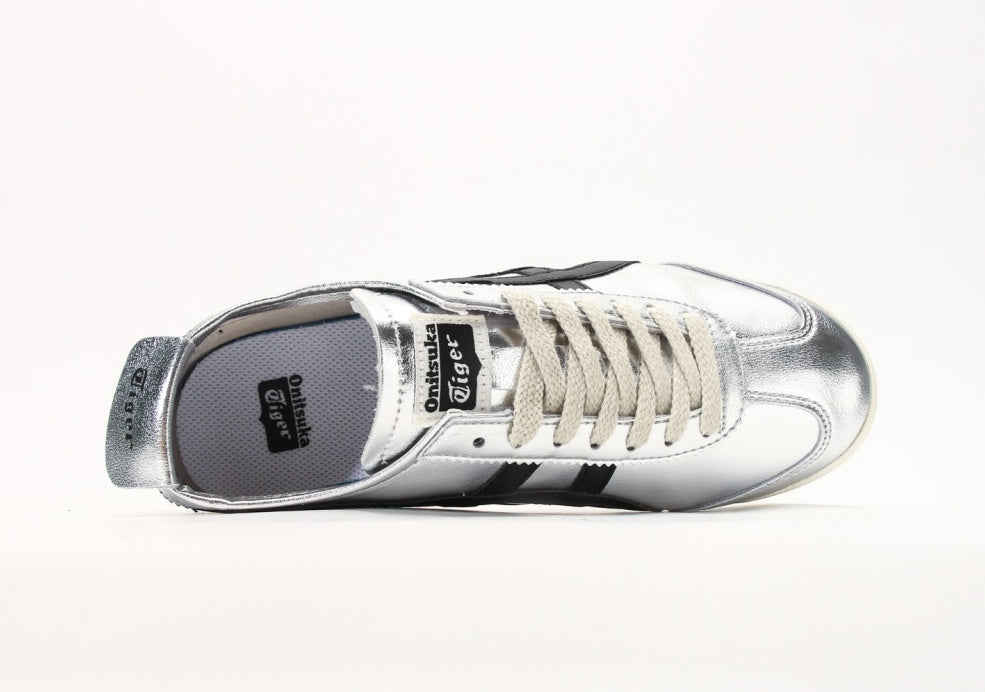 Onitsuka Tiger Moage CO – Classic Retro Running Shoes by Asics