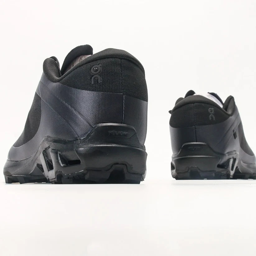 On Running Cloudventure Shoes - Black, CloudTec Cushioning