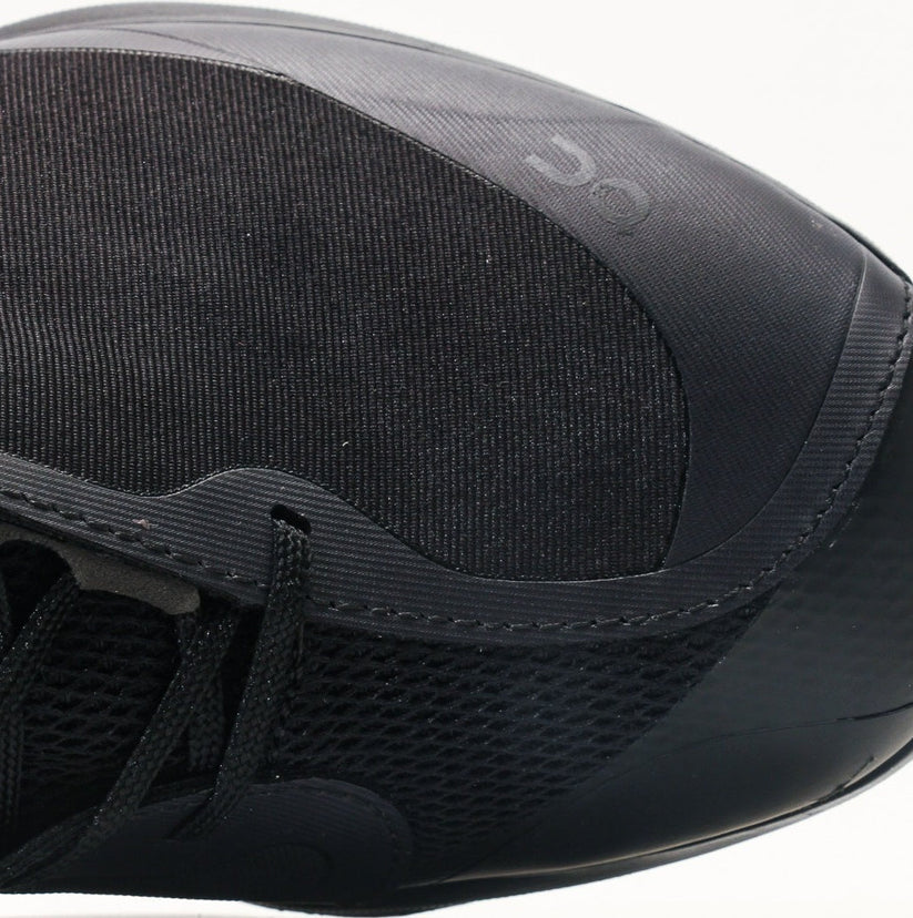 On Running Cloudventure Shoes - Black, CloudTec Cushioning