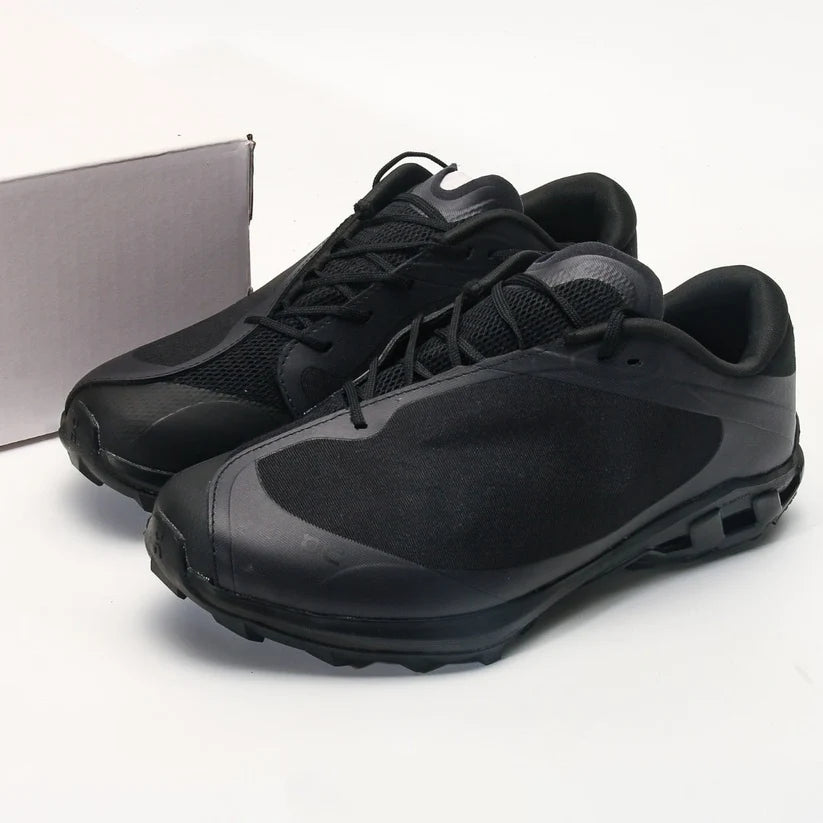 On Running Cloudventure Shoes - Black, CloudTec Cushioning