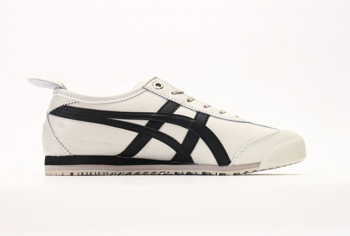 Onitsuka Tiger Moage CO – Classic Retro Running Shoes by Asics