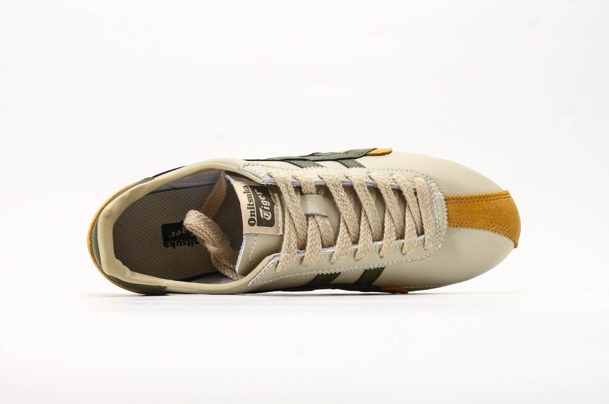 Onitsuka Tiger Moage CO – Classic Retro Running Shoes by Asics