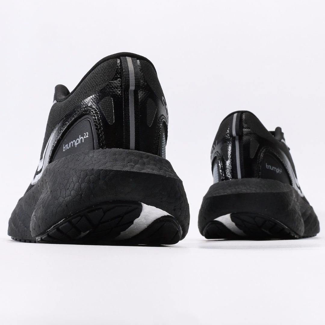 Saucony Triumph 22 Black & Silver Running Shoes