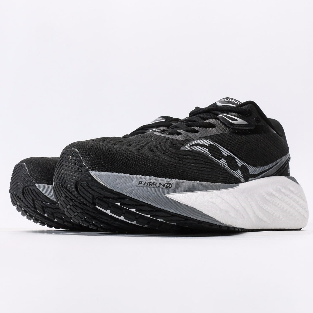 Saucony Triumph 22 Black & White Running Shoes