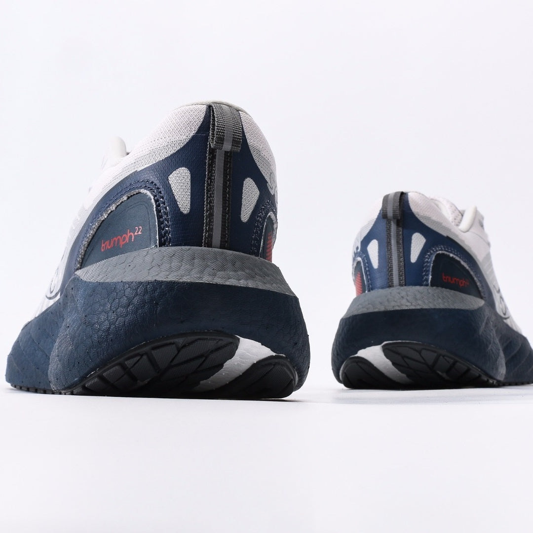 Saucony Triumph 22 White & Navy Running Shoes