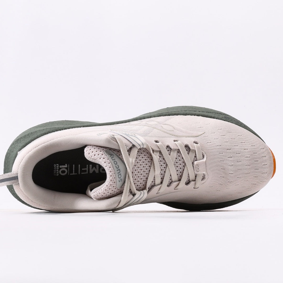 Saucony Triumph 22 Cream & Sage Running Shoes