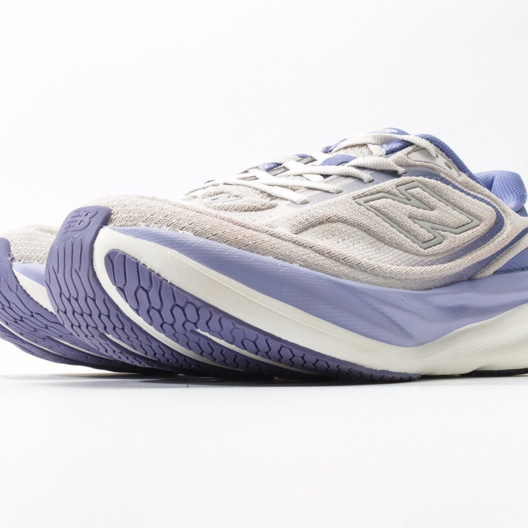 New Balance 1080 Light Grey & Lavender Sneakers
