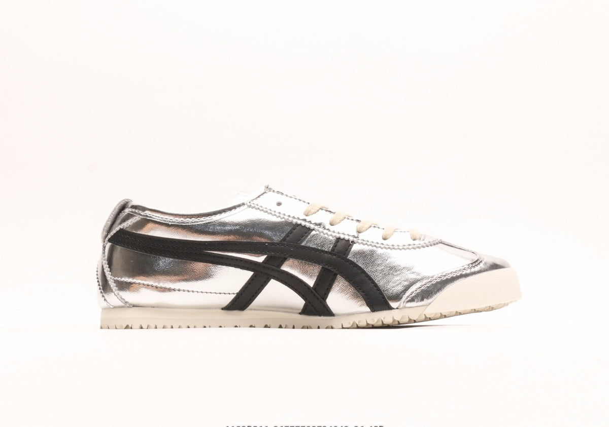Onitsuka Tiger Moage CO – Classic Retro Running Shoes by Asics