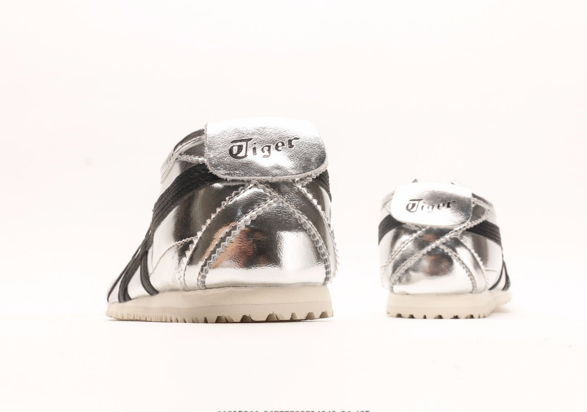 Onitsuka Tiger Moage CO – Classic Retro Running Shoes by Asics