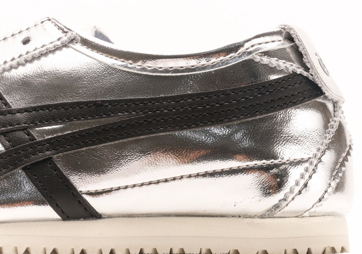Onitsuka Tiger Moage CO – Classic Retro Running Shoes by Asics
