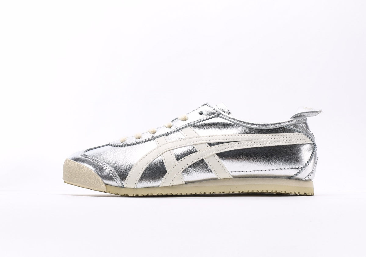 Onitsuka Tiger Moage CO – Classic Retro Running Shoes by Asics